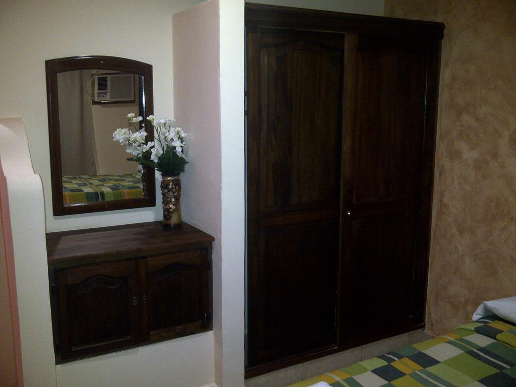Hotel Cibeles La Ceiba Pokoj fotografie